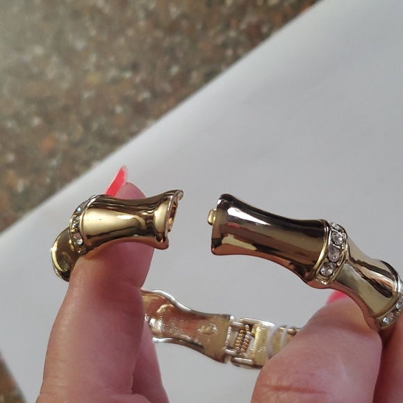 Tommy bahama Rhinestone Bracelet - Picture 4 of 5